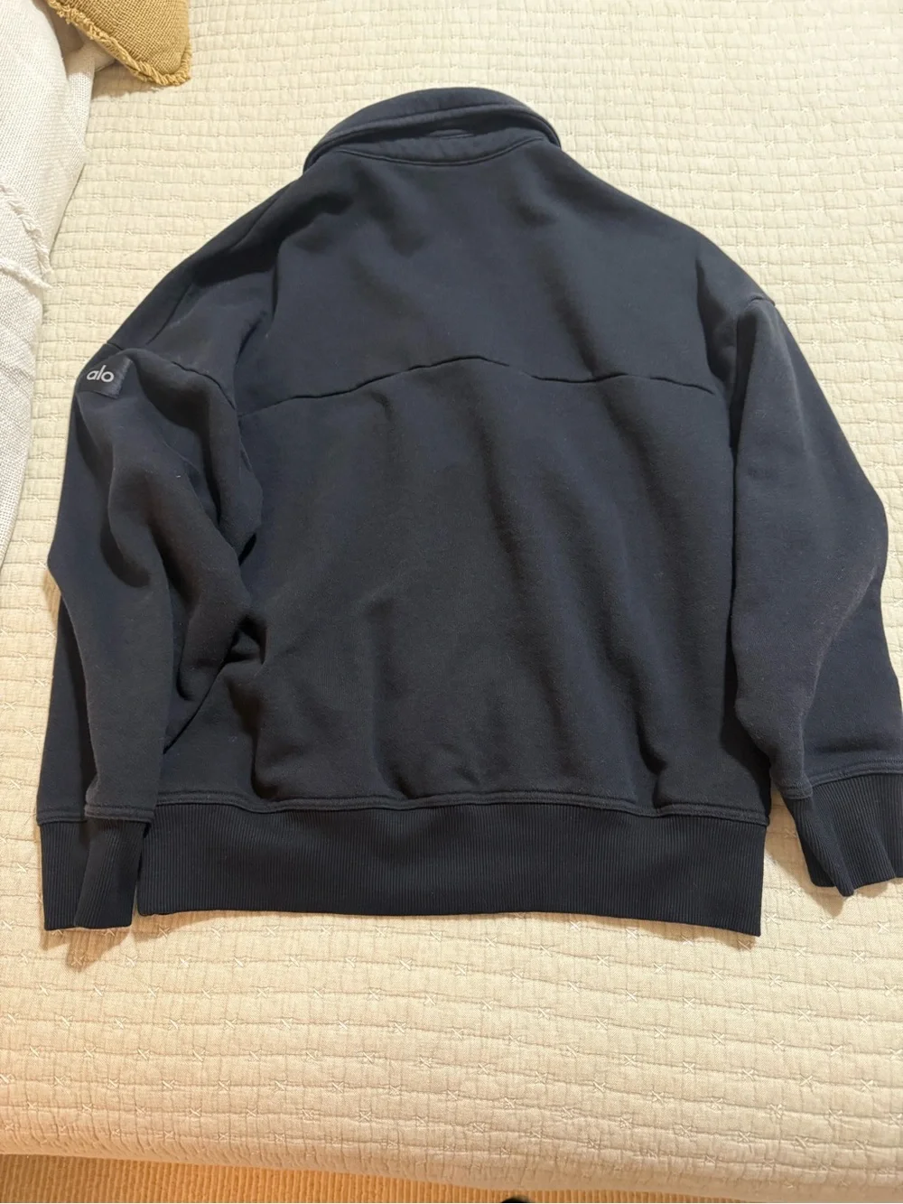 ALO Yoga  Black Polo Sweatshirt